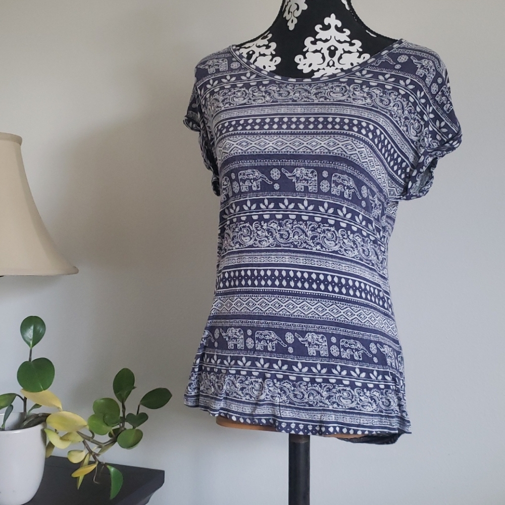 High-low elephant shirt